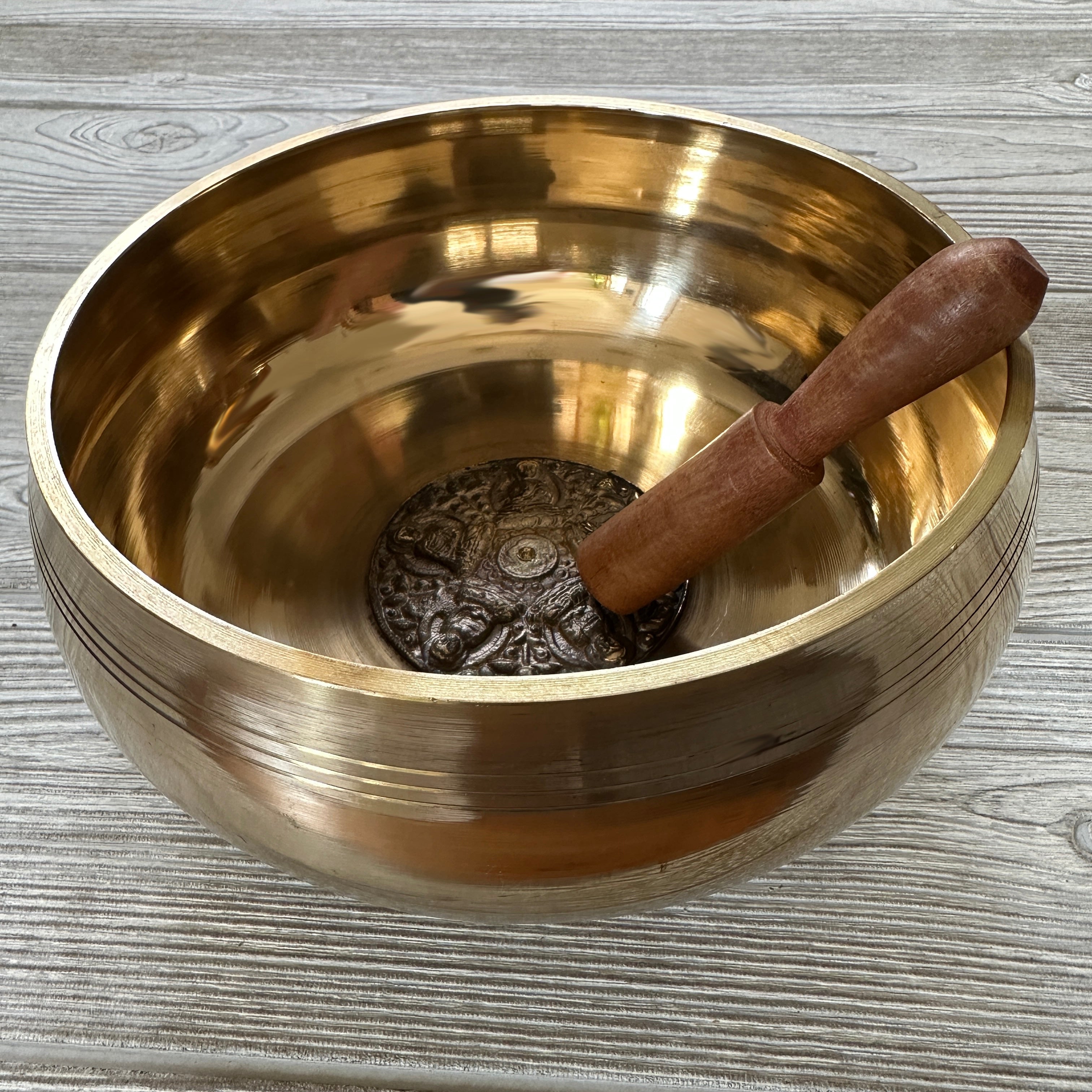 Singing Bowl - Brass Polished with 5 Buddhas Embossed - 7-1/4" - SB110