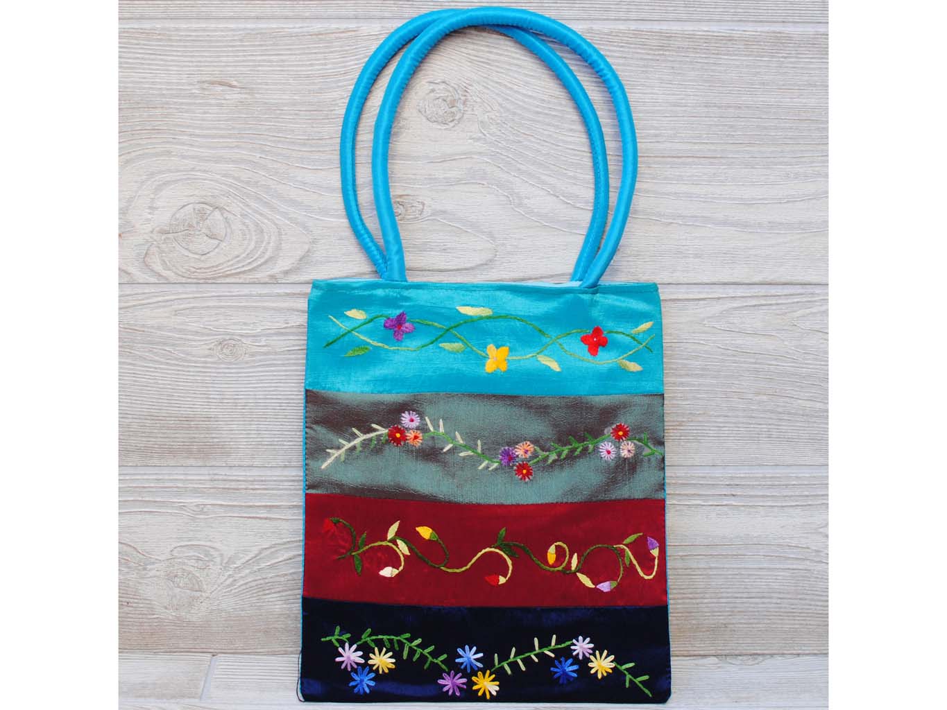 Silk Floral Embroidery Bag 113