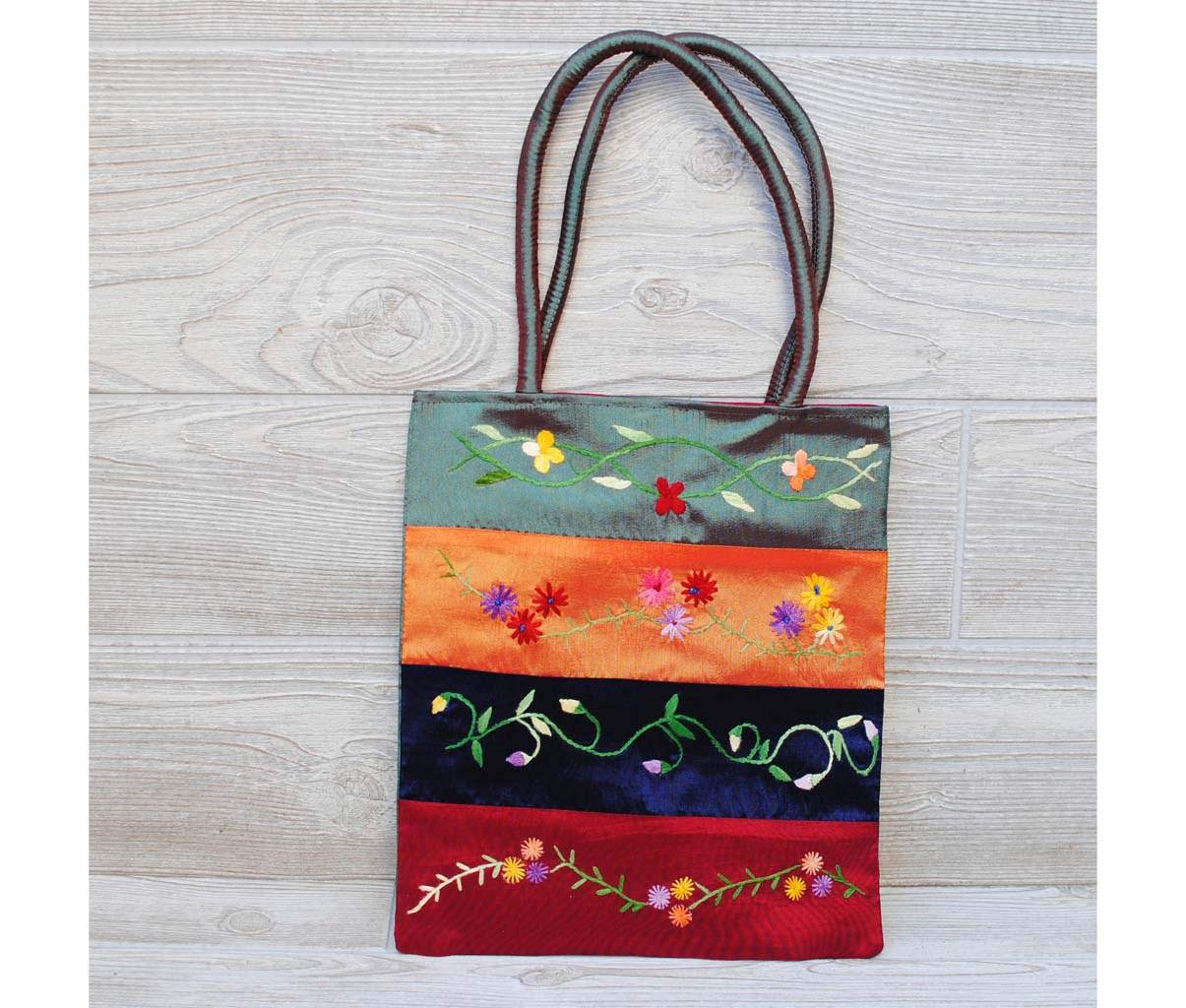 Silk Floral Embroidery Bag 104